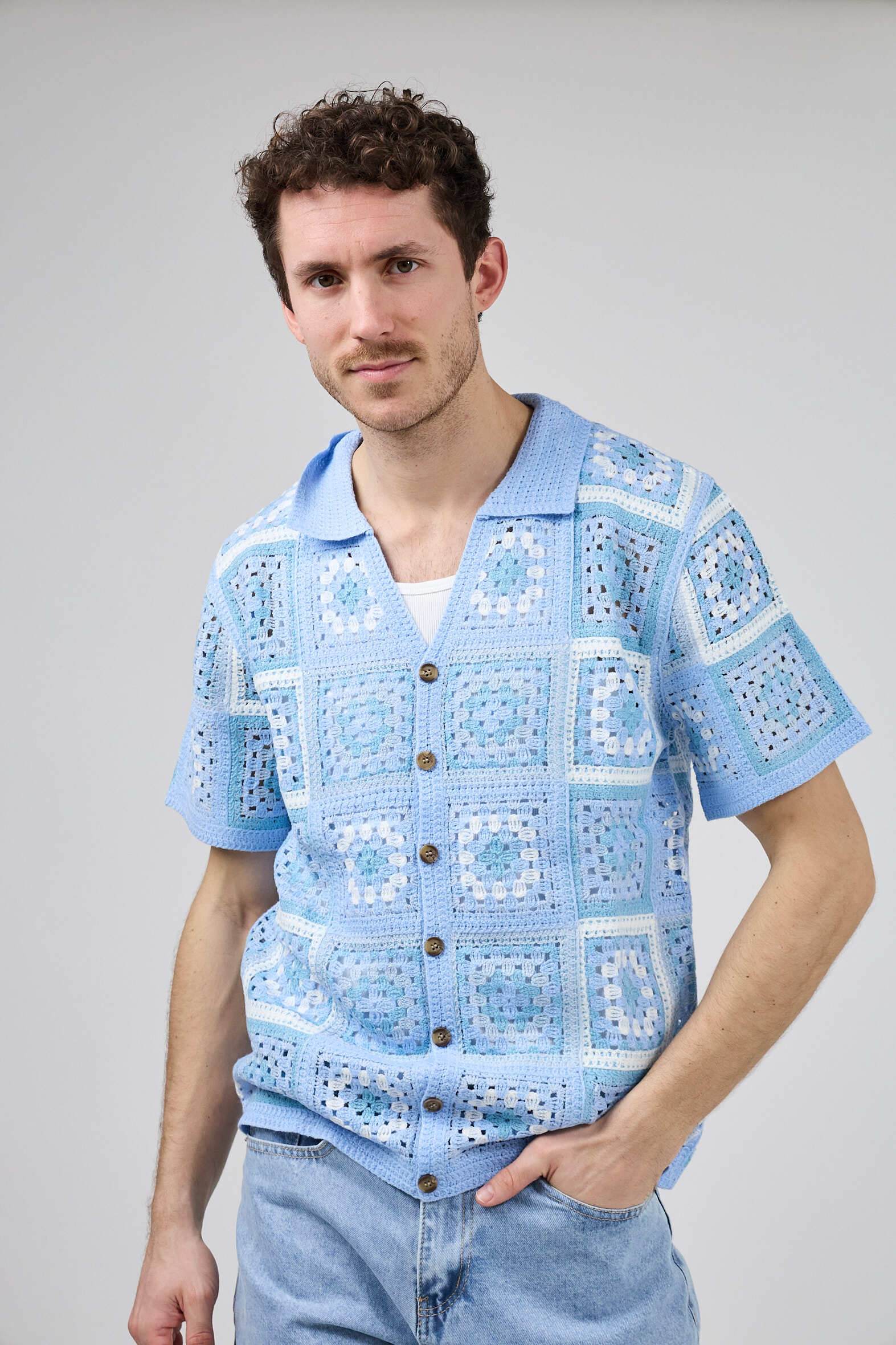Wholesaler TOP MONDAY - Acrylic Shirt 01