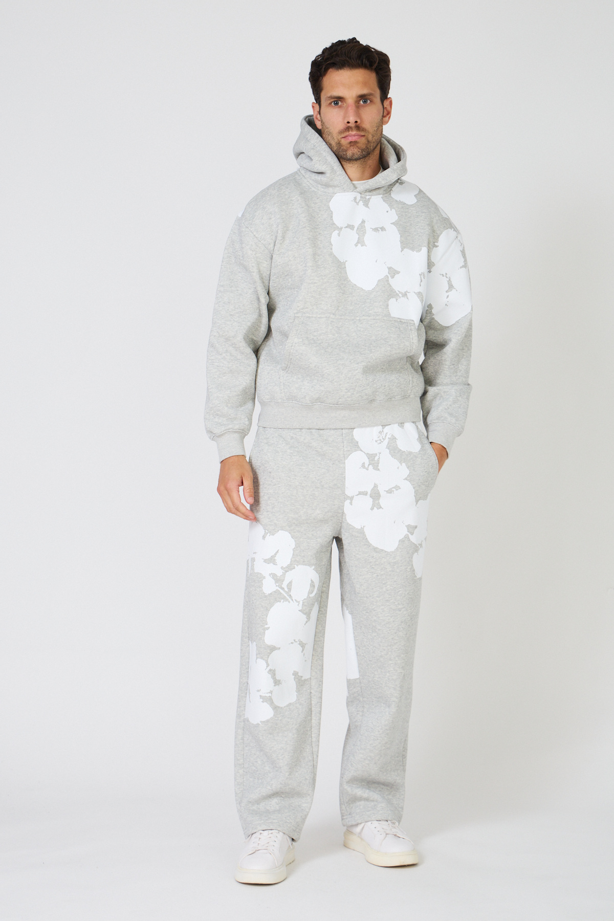 Großhändler TOP MONDAY - Unisex Sweat-Set mit Blumenmuster