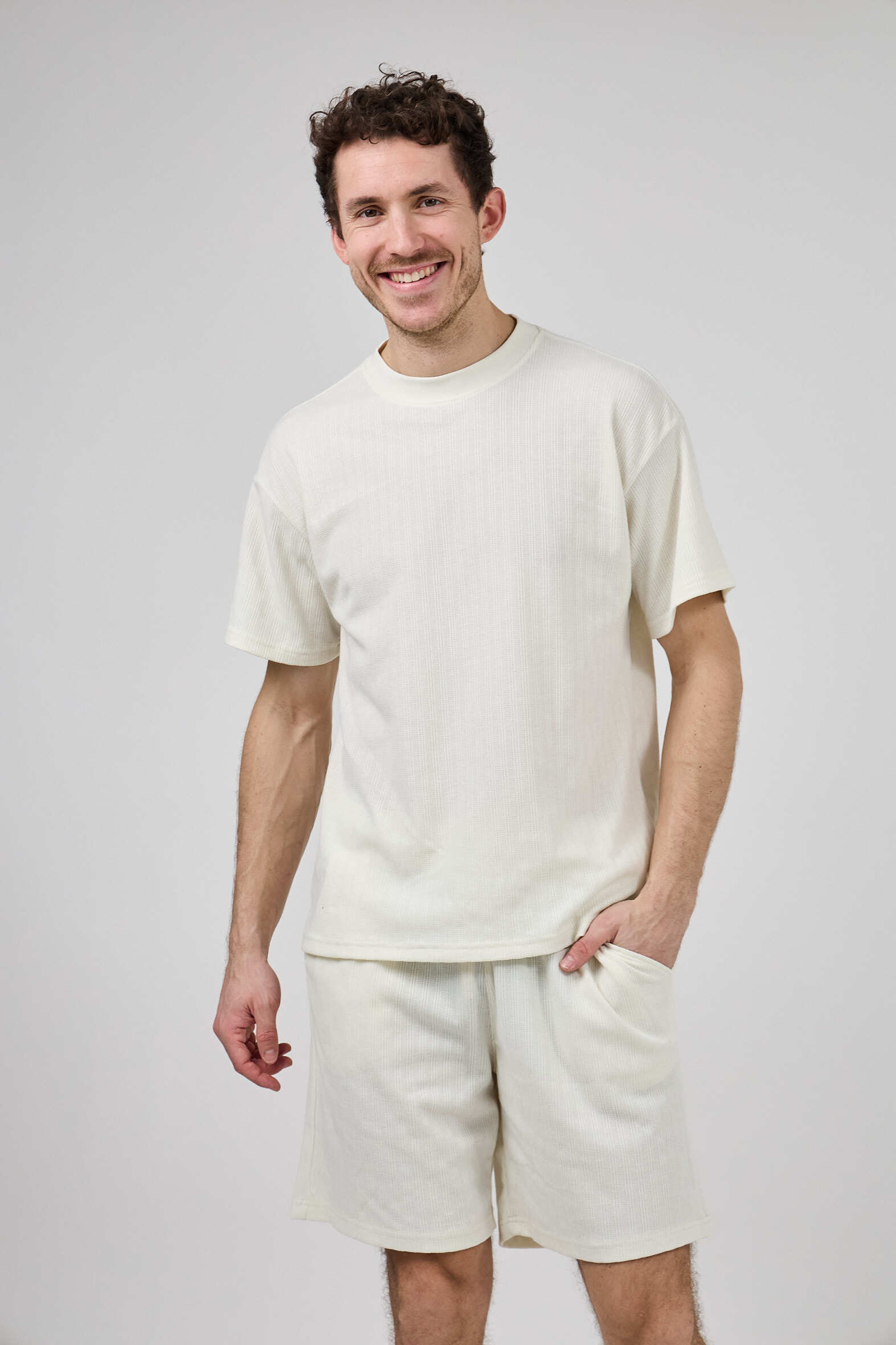 Wholesaler TOP MONDAY - T-Shirt and Shorts Set
