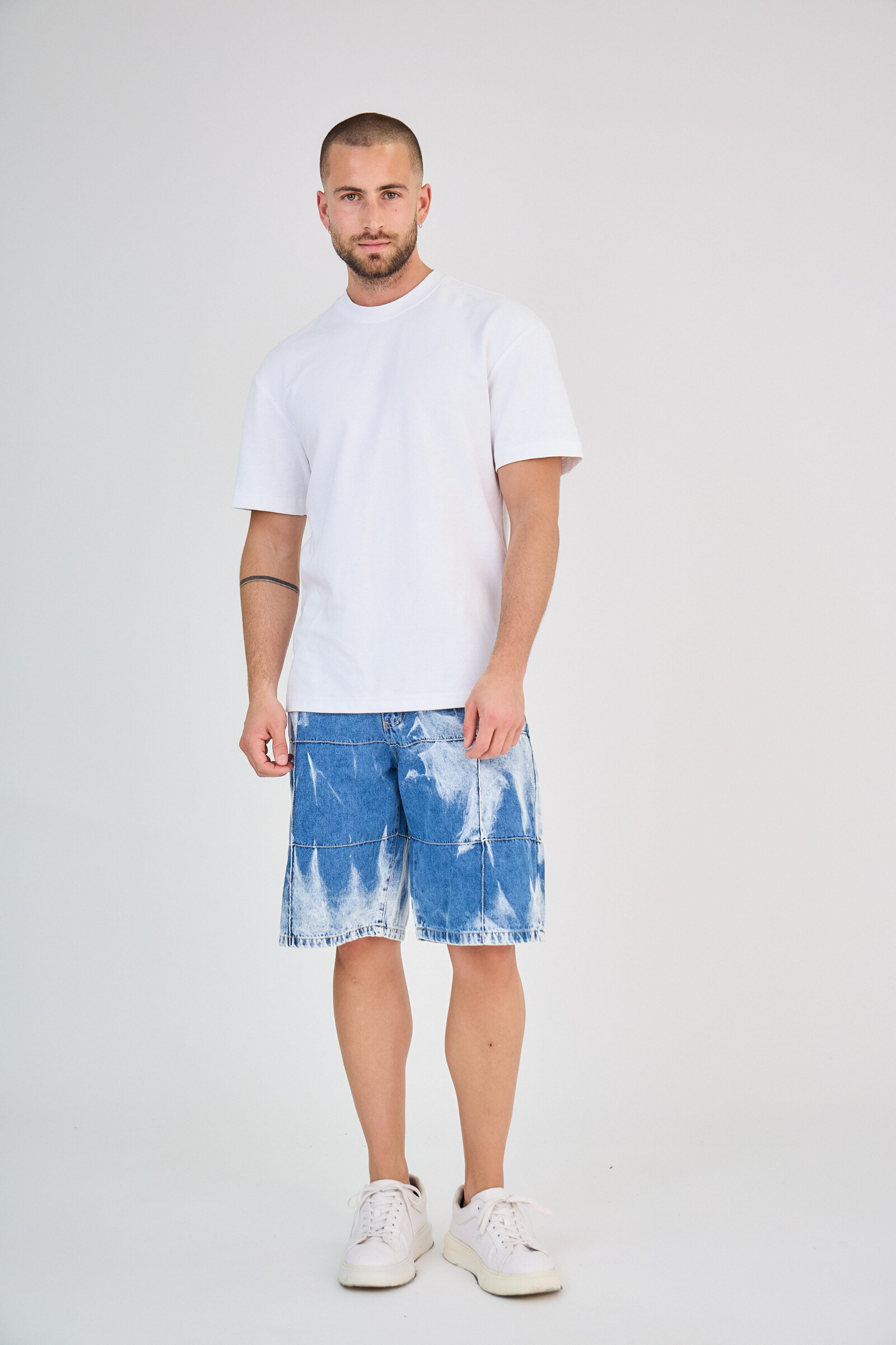 Grossiste TOP MONDAY - short en jeans