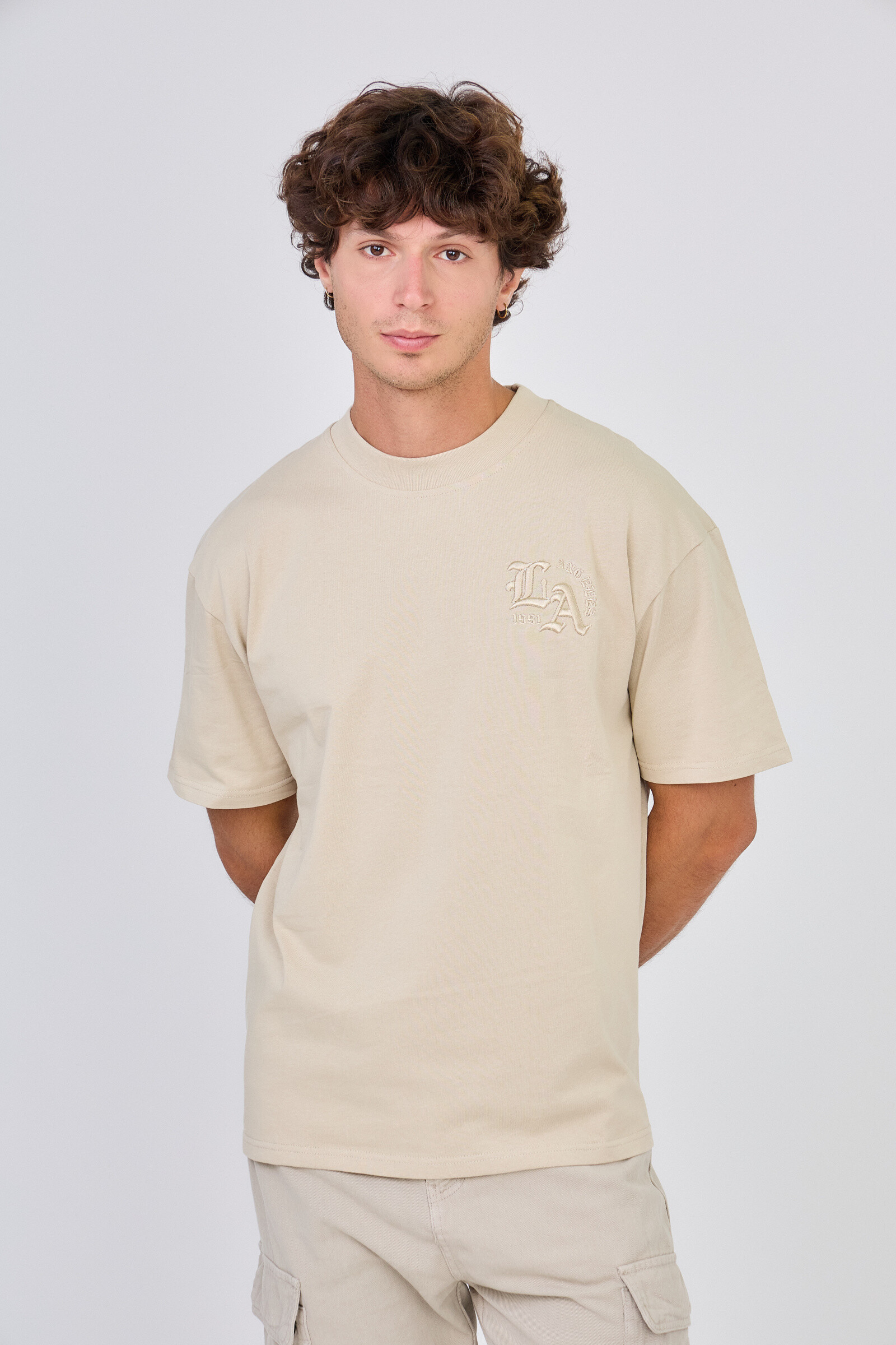 Grossiste TOP MONDAY - T-shirt écriture manche courtes