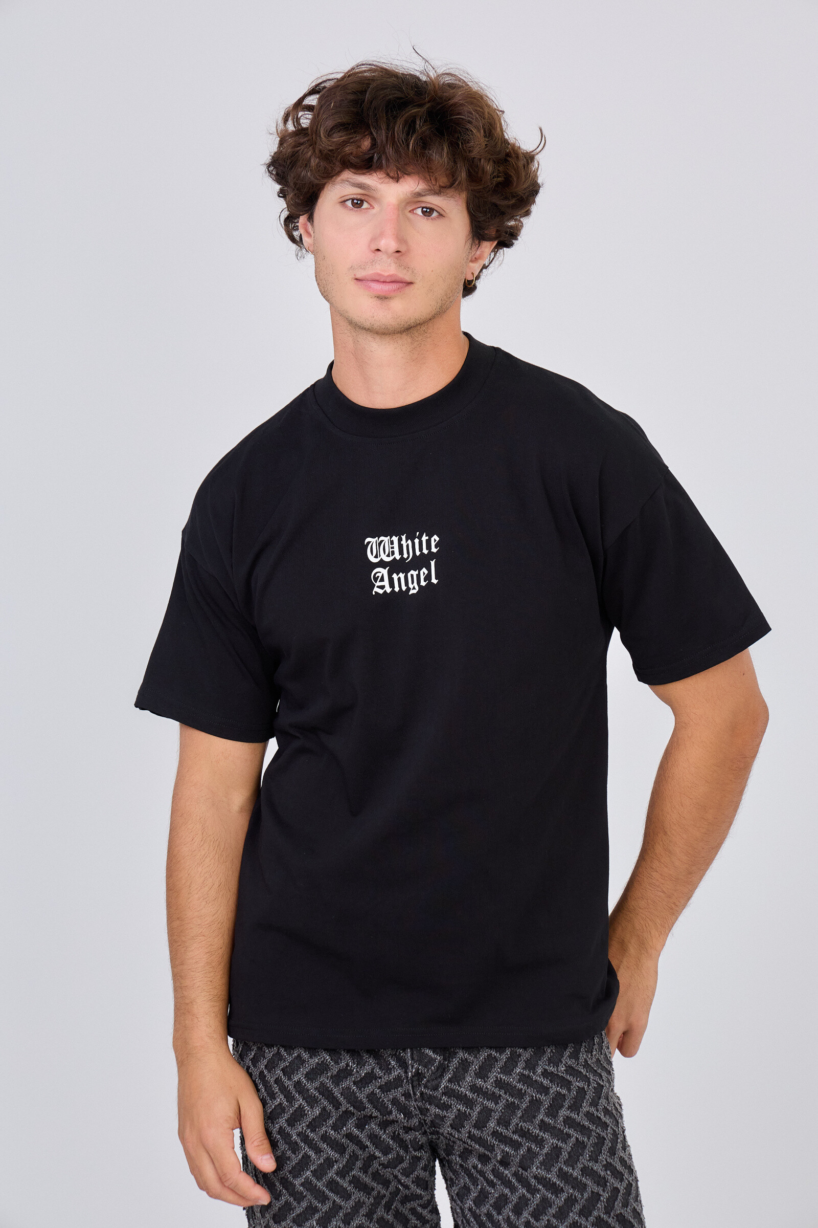Grossiste TOP MONDAY - T-shirt manche courte imprimé