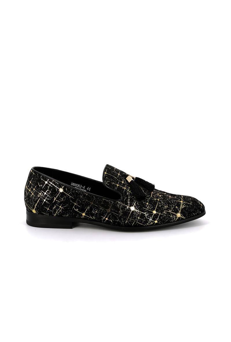 Wholesaler UOMO design - Men's slip-on in gold print with pompom accessory