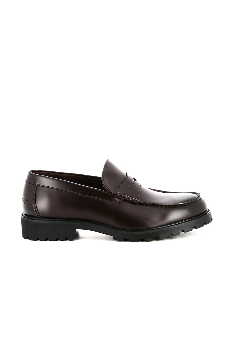 Mayorista UOMO design - Mocasín de hombre con suela gruesa.