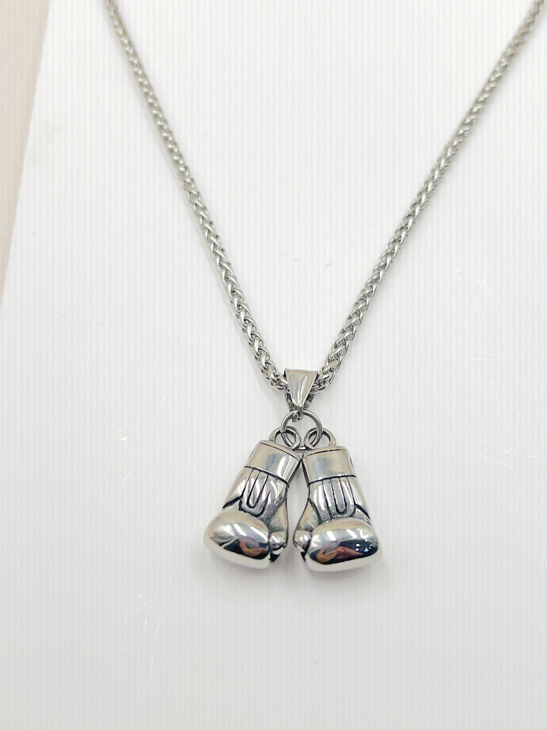 Wholesaler WEC Bijoux - BOX GLOVE NECKLACE