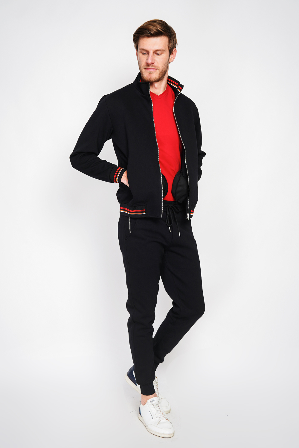 Wholesaler William de Faye - High-neck zip-up vest in double-faced fleece, side pockets with chest logo
