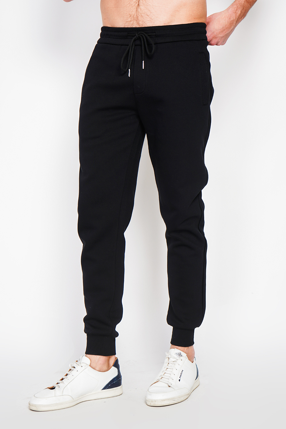 Wholesaler William de Faye - Jogging pants, elastic waistband with drawstring and side pockets
