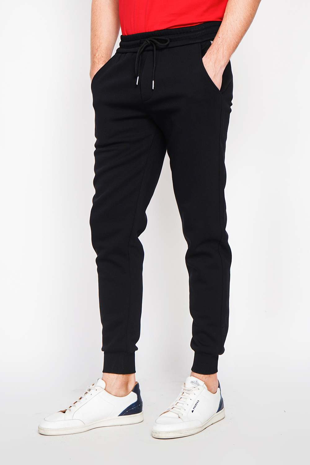 Wholesaler William de Faye - Slim fit jogger pants with drawstring and flat pocket with zipper