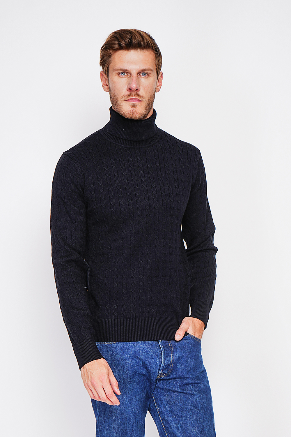 Wholesaler William de Faye - Cable-knit turtleneck sweater with long sleeves