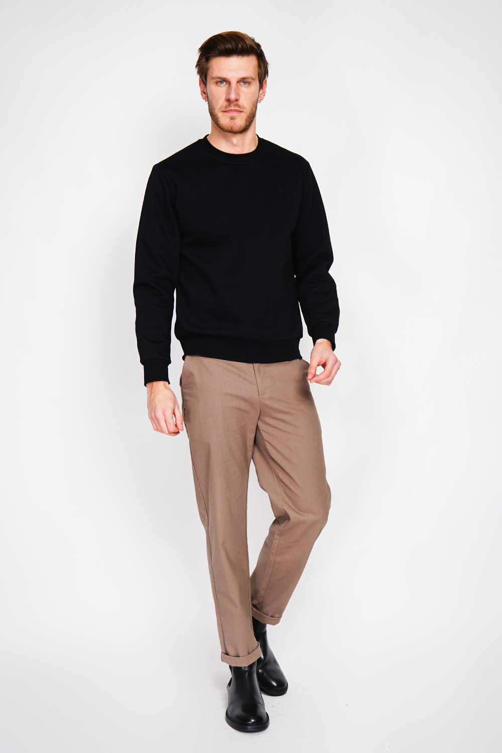 Wholesaler William de Faye - Crew neck sweatshirt in double-faced fleece with chest logo