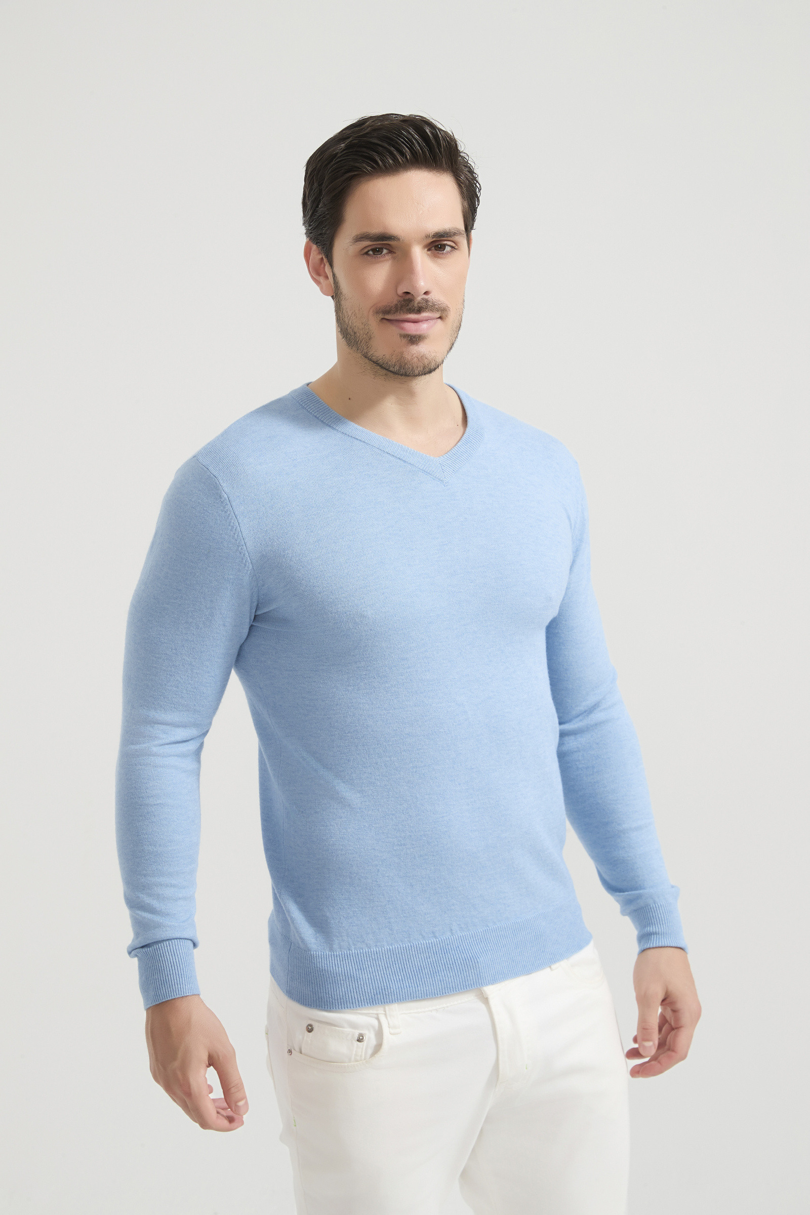 Grossiste Yves Enzo Paris - Pull col V en azur riviera