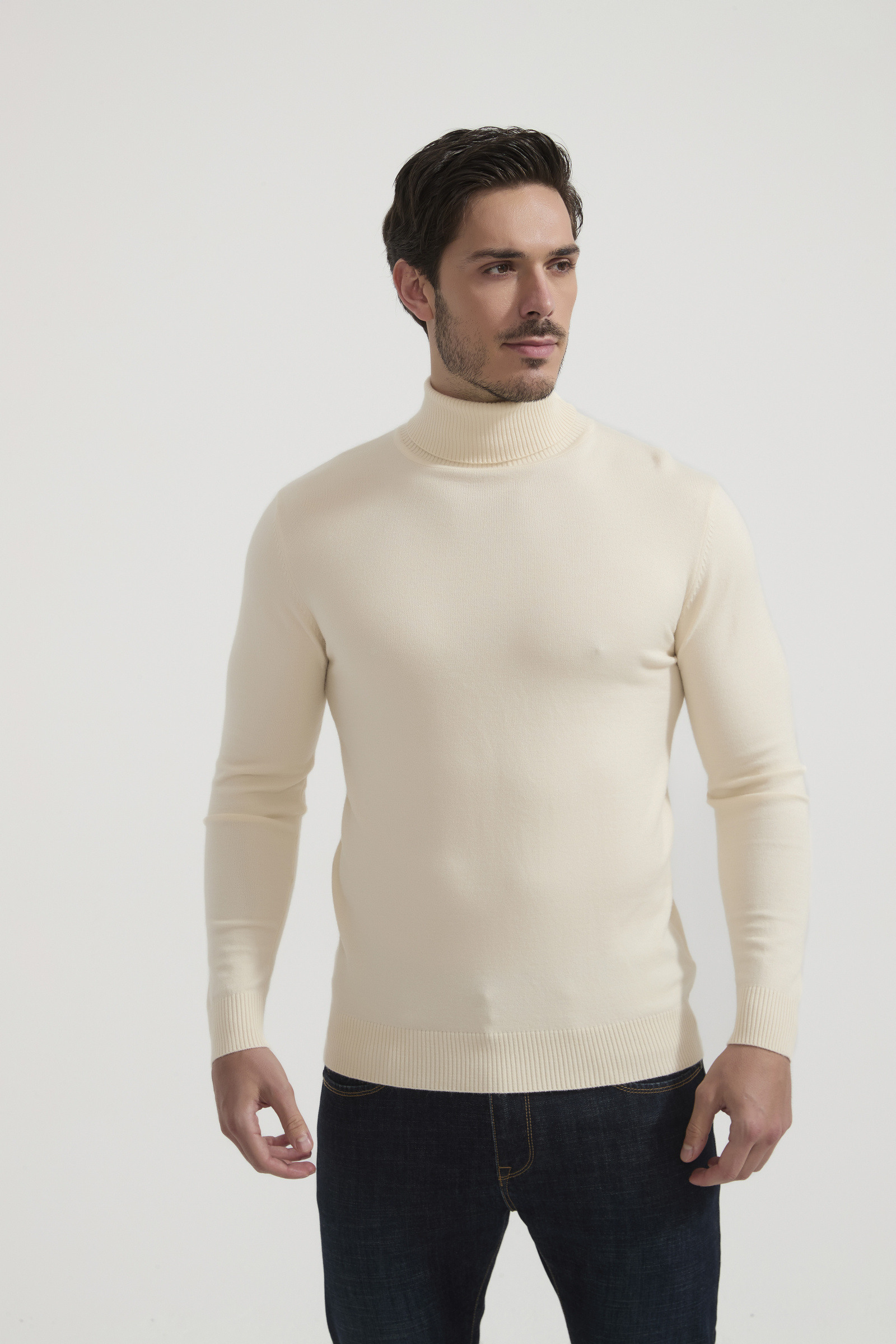 Wholesaler Yves Enzo Paris - Ecru Turtleneck Sweater