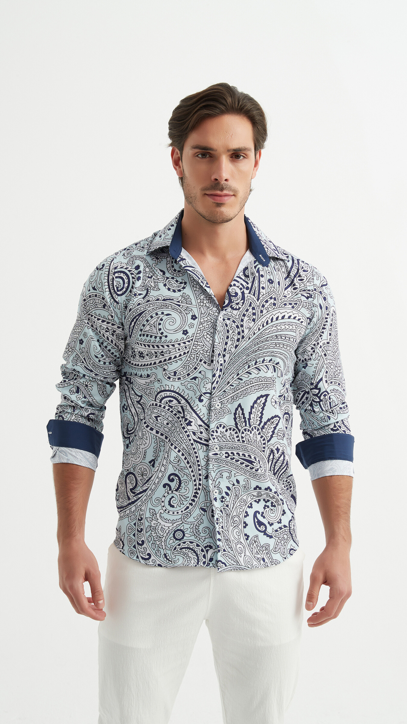 Grossista Yves Enzo - Camicia elasticizzata dalla vestibilità comoda