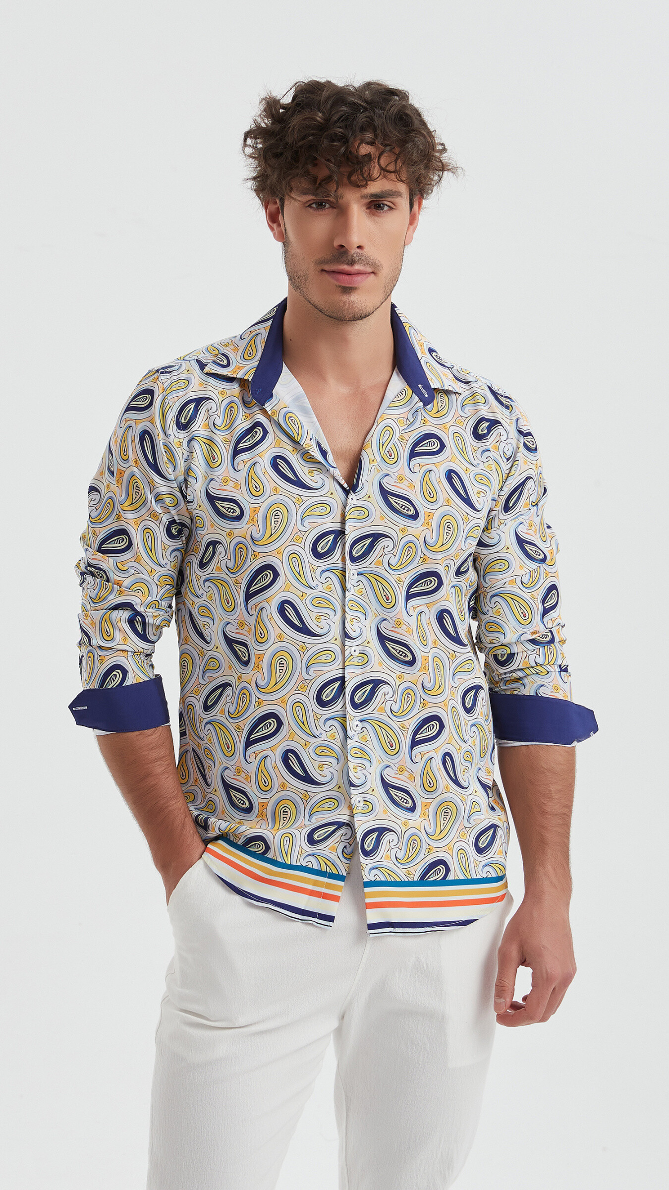 Grossista Yves Enzo - Camicia elasticizzata dalla vestibilità comoda