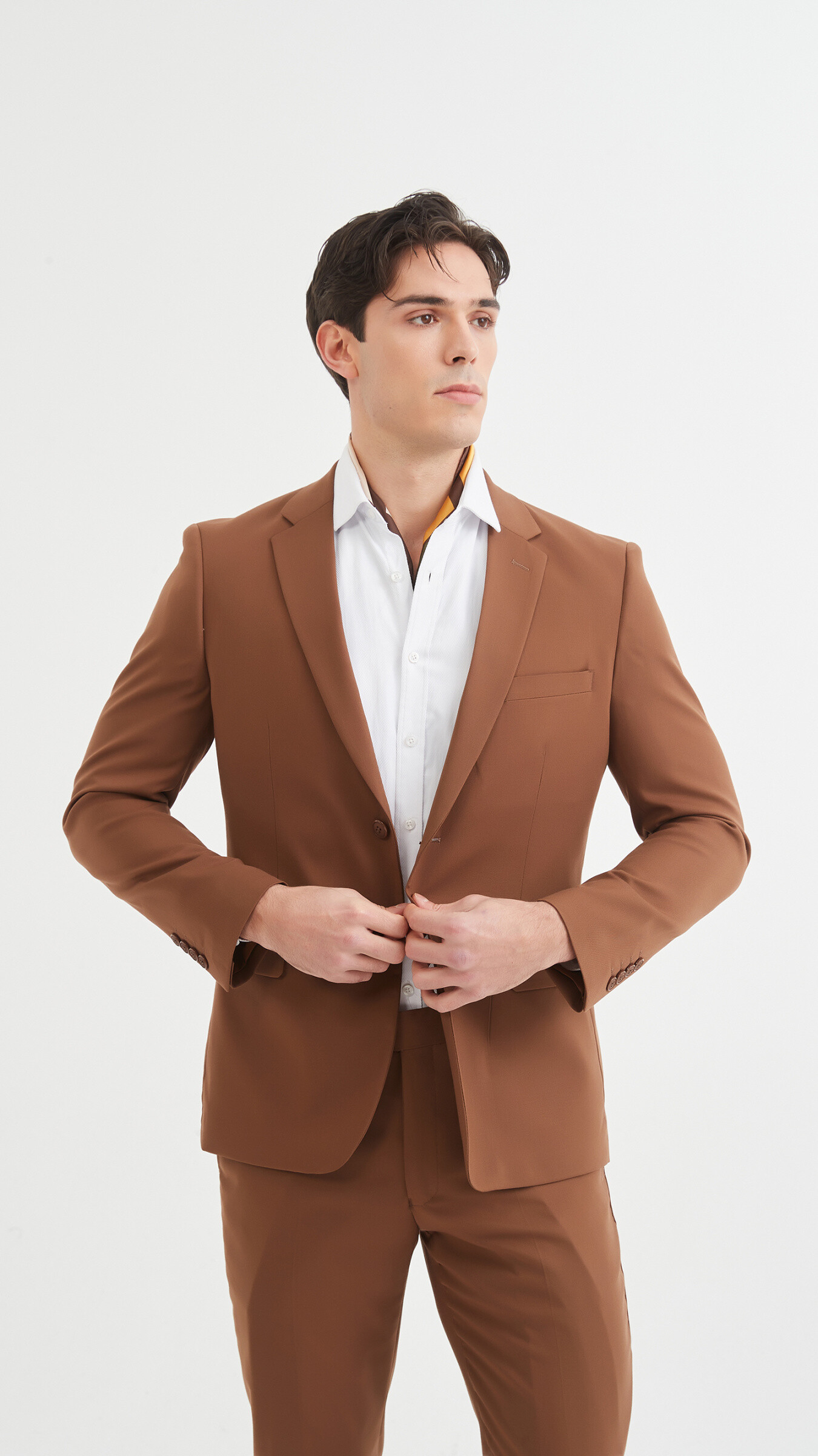 Mayorista Yves Enzo - Traje marron 2 piezas