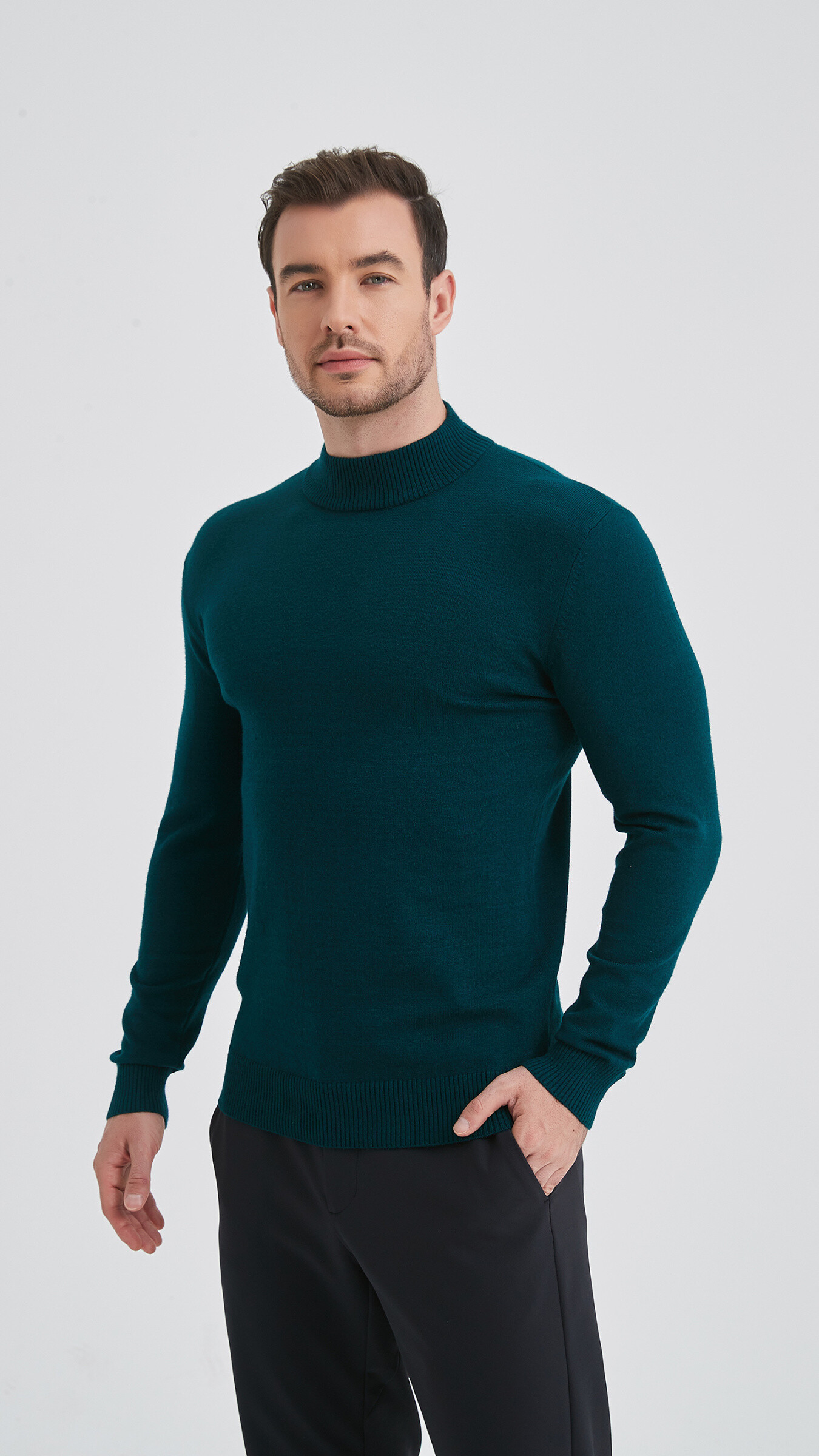 Wholesaler Yves Enzo - Funnel neck sweater in CASHMERE TOUCH