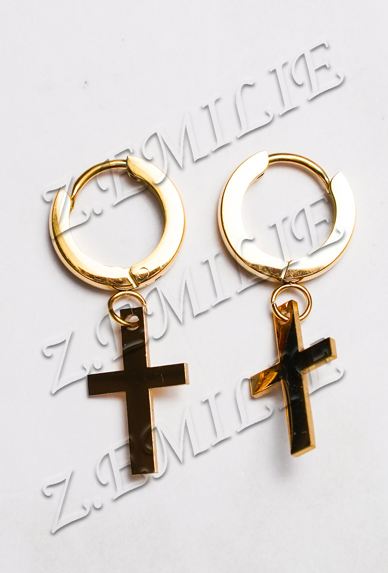 Großhändler Z. Emilie - Stahlcreolenohrring mit Kreuzmuster