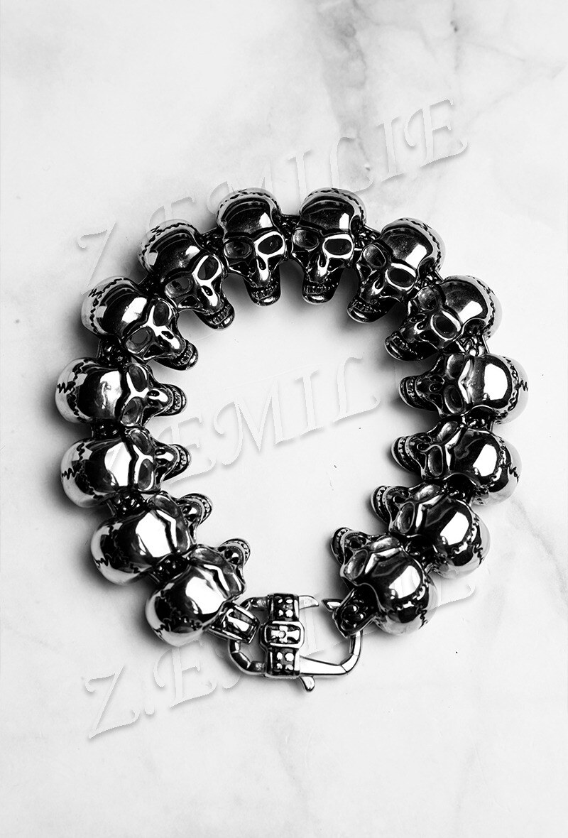 Großhändler Z. Emilie - Edelstahl Totenkopf Armband