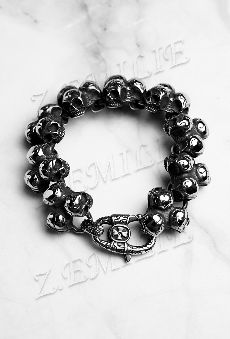 Großhändler Z. Emilie - Edelstahl Totenkopf Armband