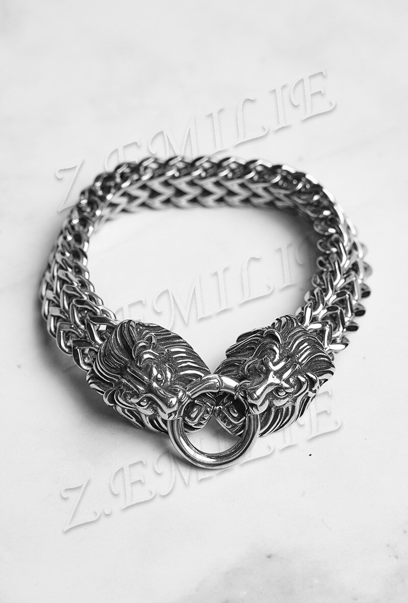 Wholesaler Z. Emilie - Steel lion bracelet