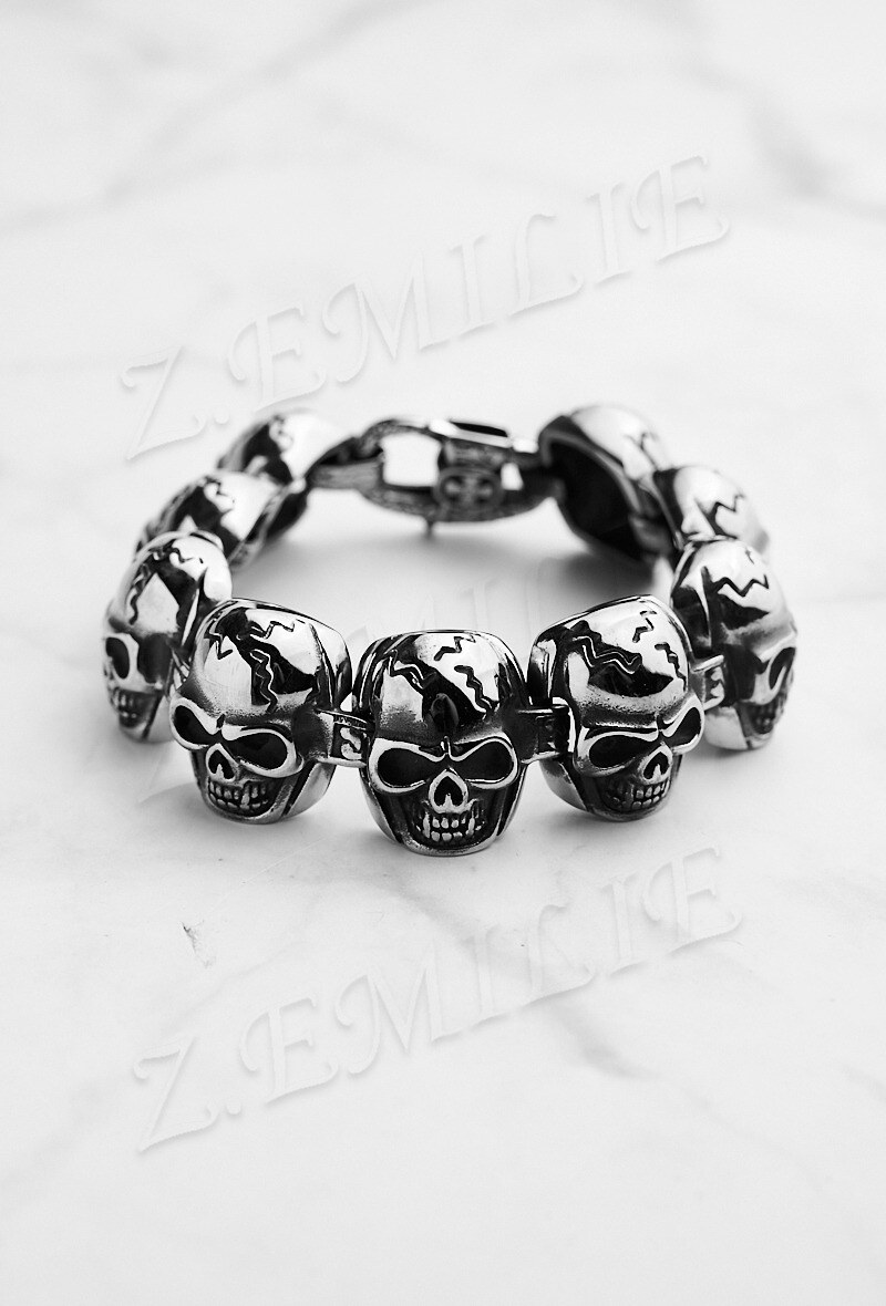 Grossiste Z. Emilie - Bracelet acier tête de mort
