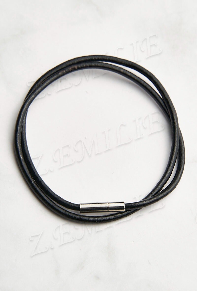 Wholesaler Z. Emilie - Leather bracelet
