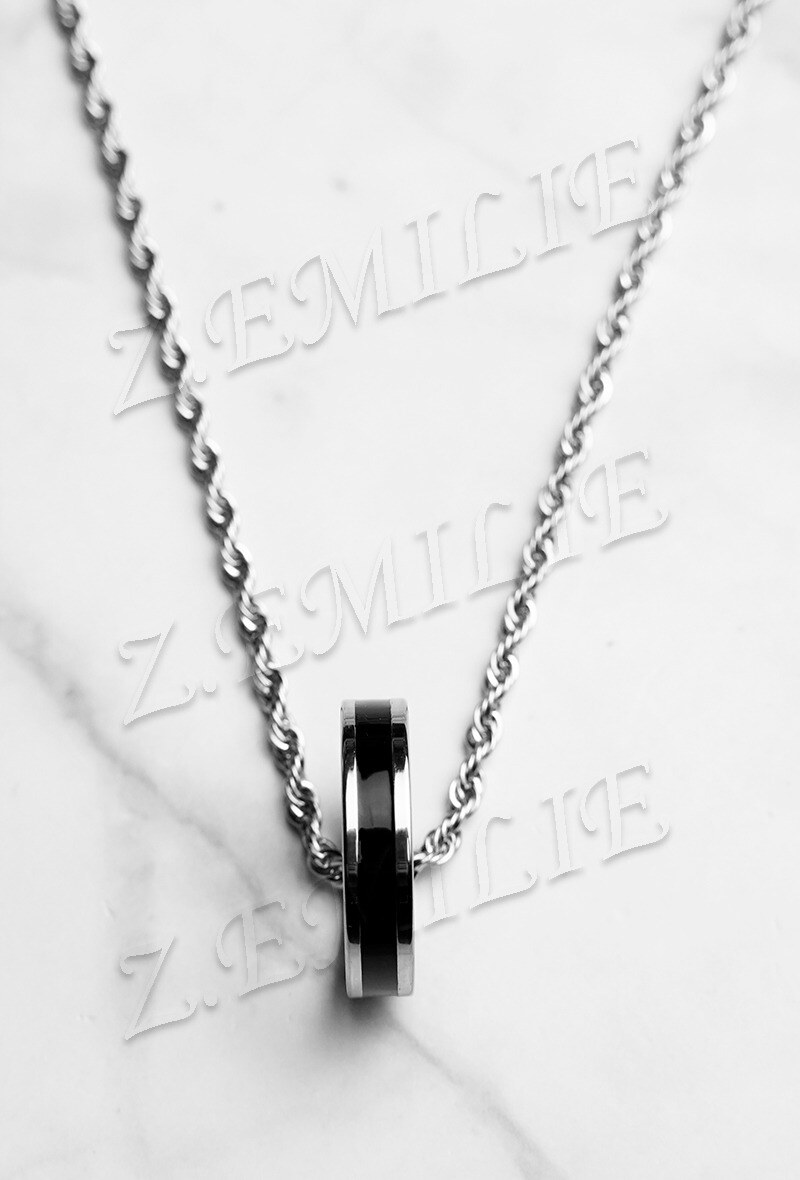 Wholesaler Z. Emilie - Steel necklace