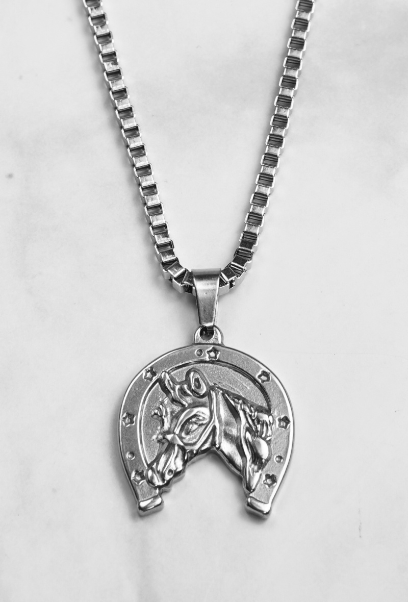 Großhändler Z. Emilie - Stahlhufeisenhalsband