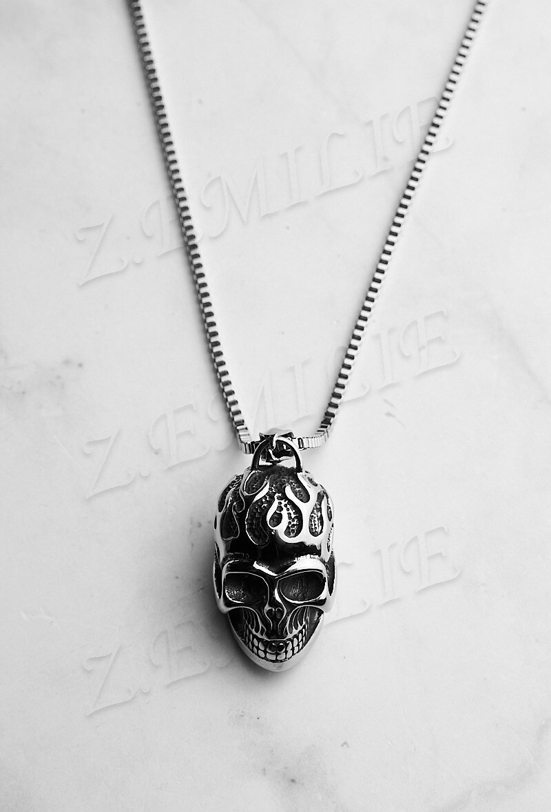 Wholesaler Z. Emilie - Skull steel necklace