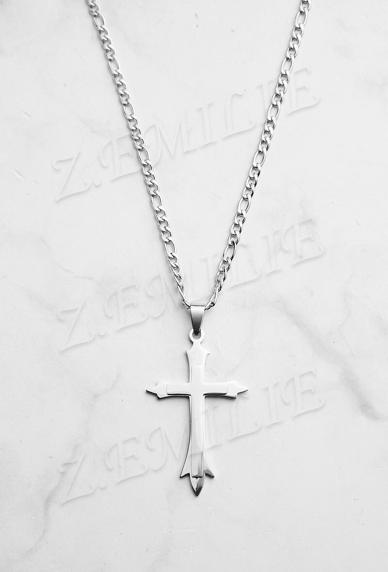 Grossista Z. Emilie - Collana in acciaio con croce