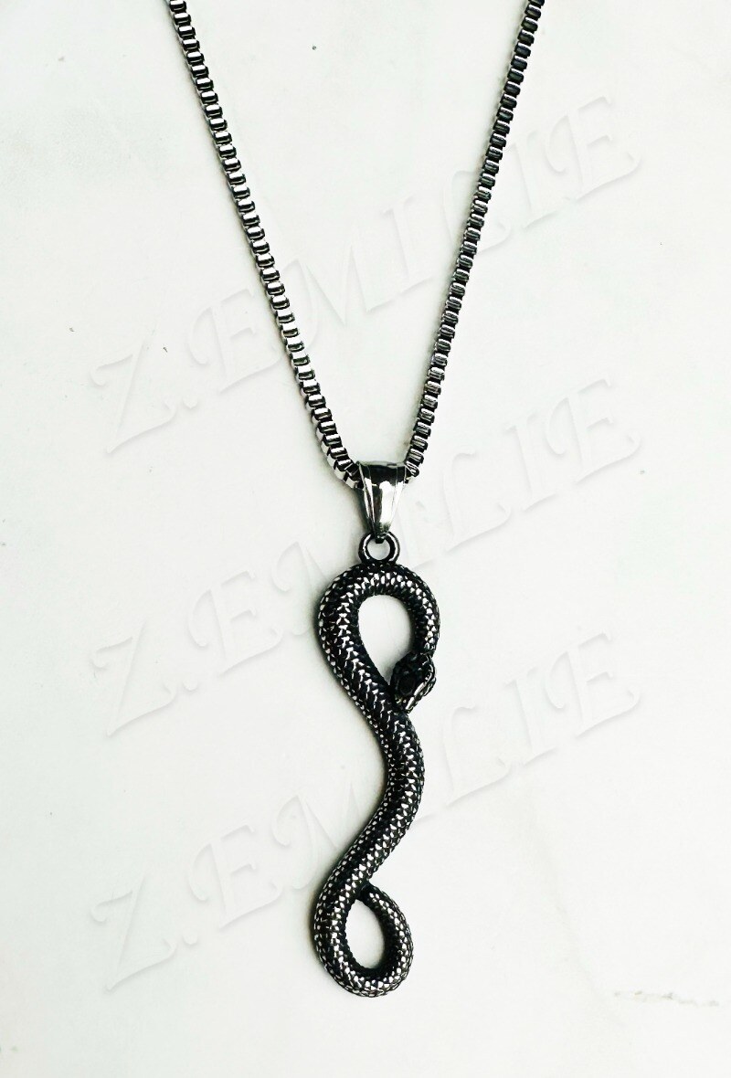 Grossiste Z. Emilie - Collier acier serpent