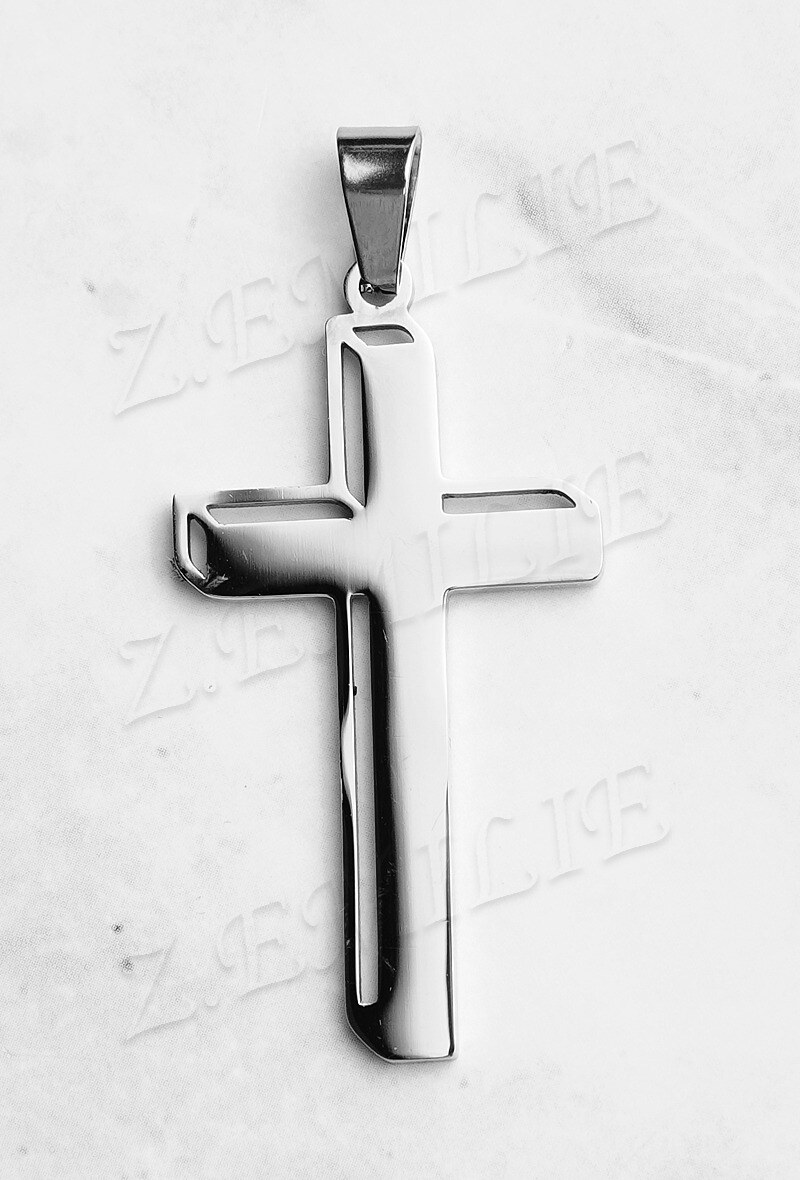 Grossiste Z. Emilie - Pendentif acier croix