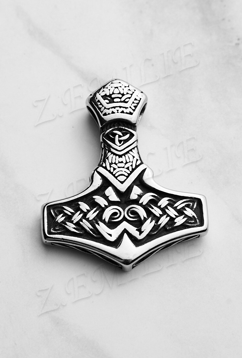 Grossiste Z. Emilie - Pendentif acier viking