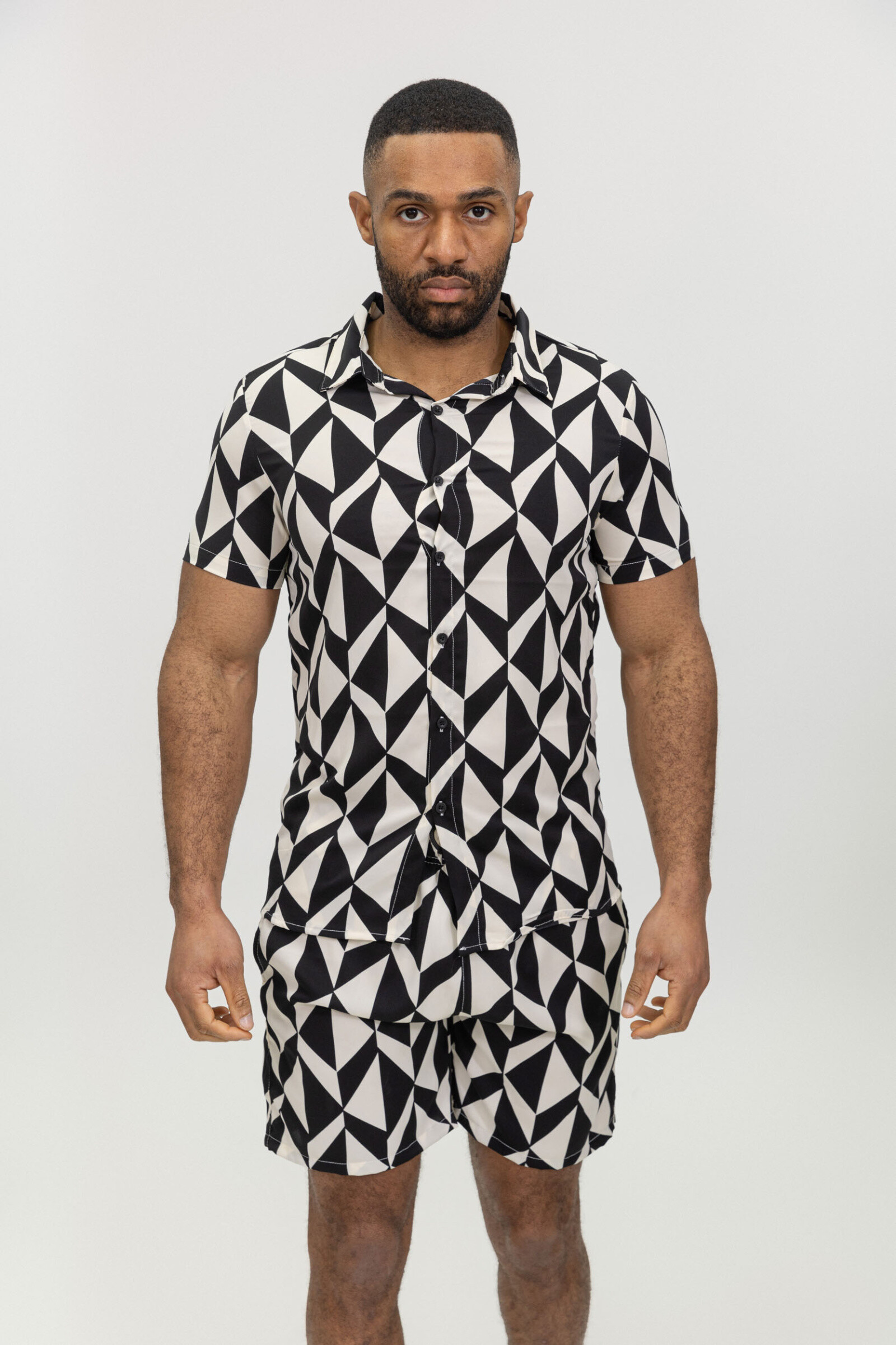 Grossiste Zayne Paris - Ensemble chemise avec short tissu imprimé