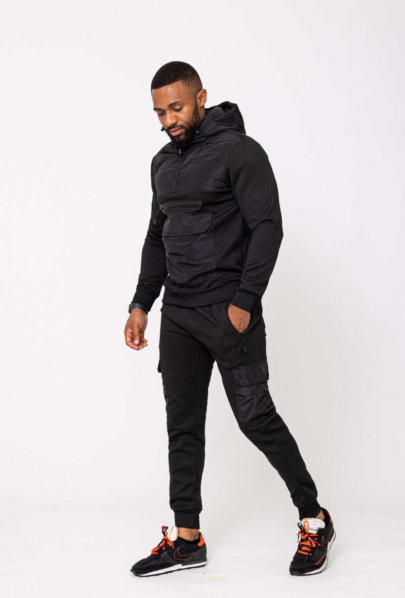 Wholesaler Zayne Paris - jogging set with hood and long drawstrings