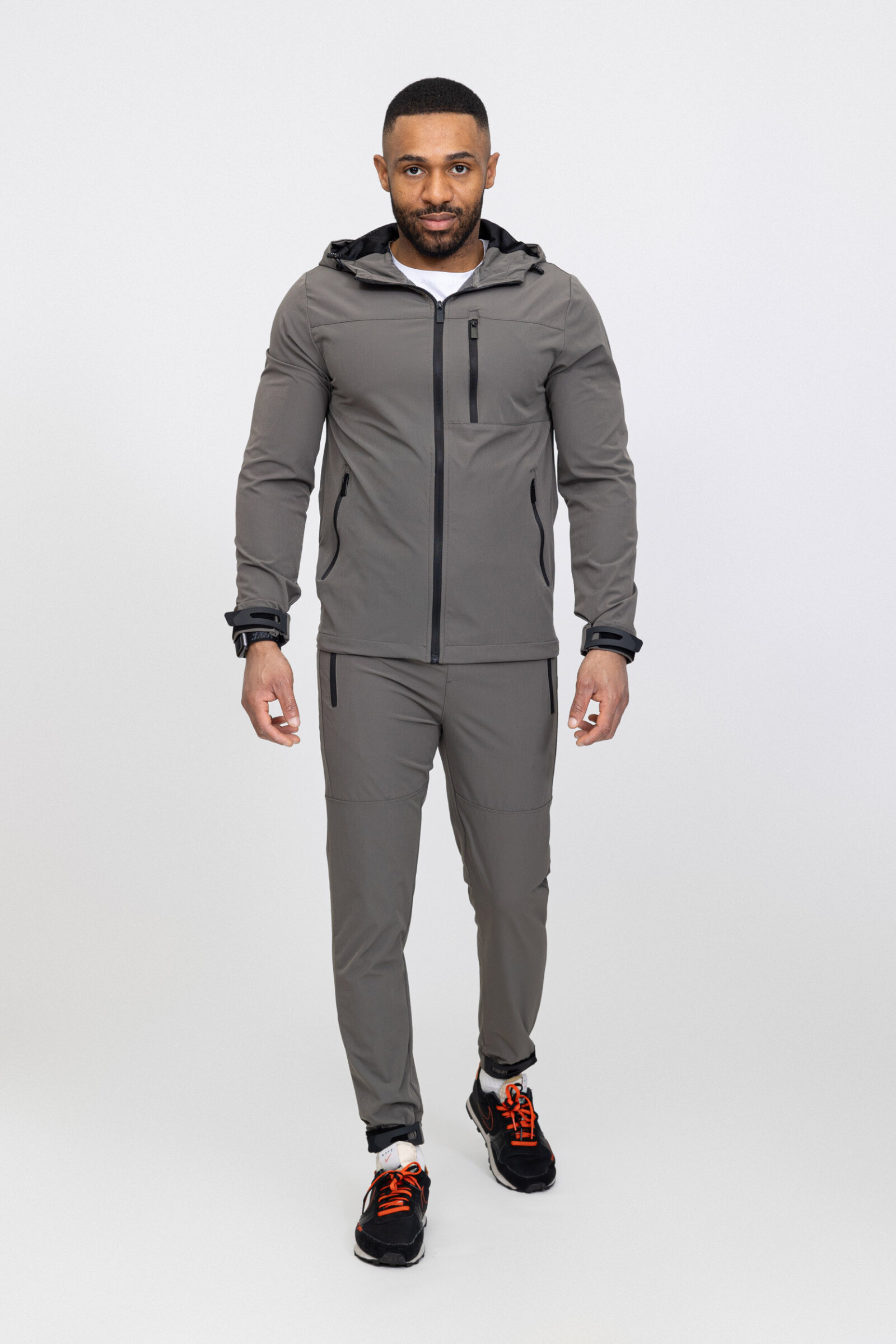 Wholesaler Zayne Paris - Jogging set with textured band