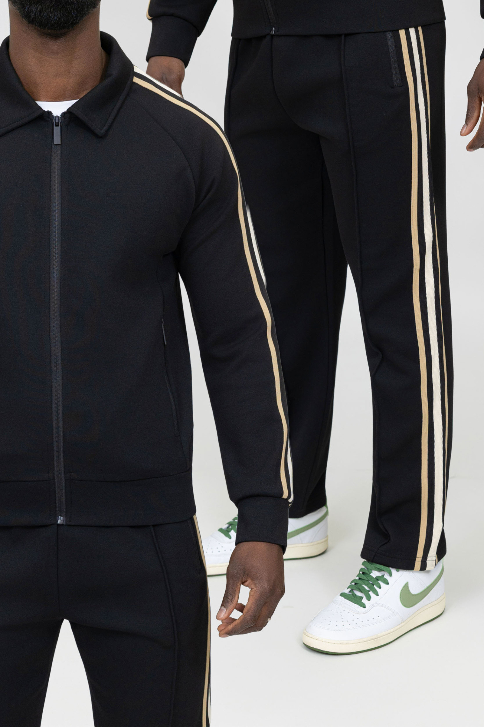 Großhändler Zayne Paris - Jogging-Set mit Streifen
