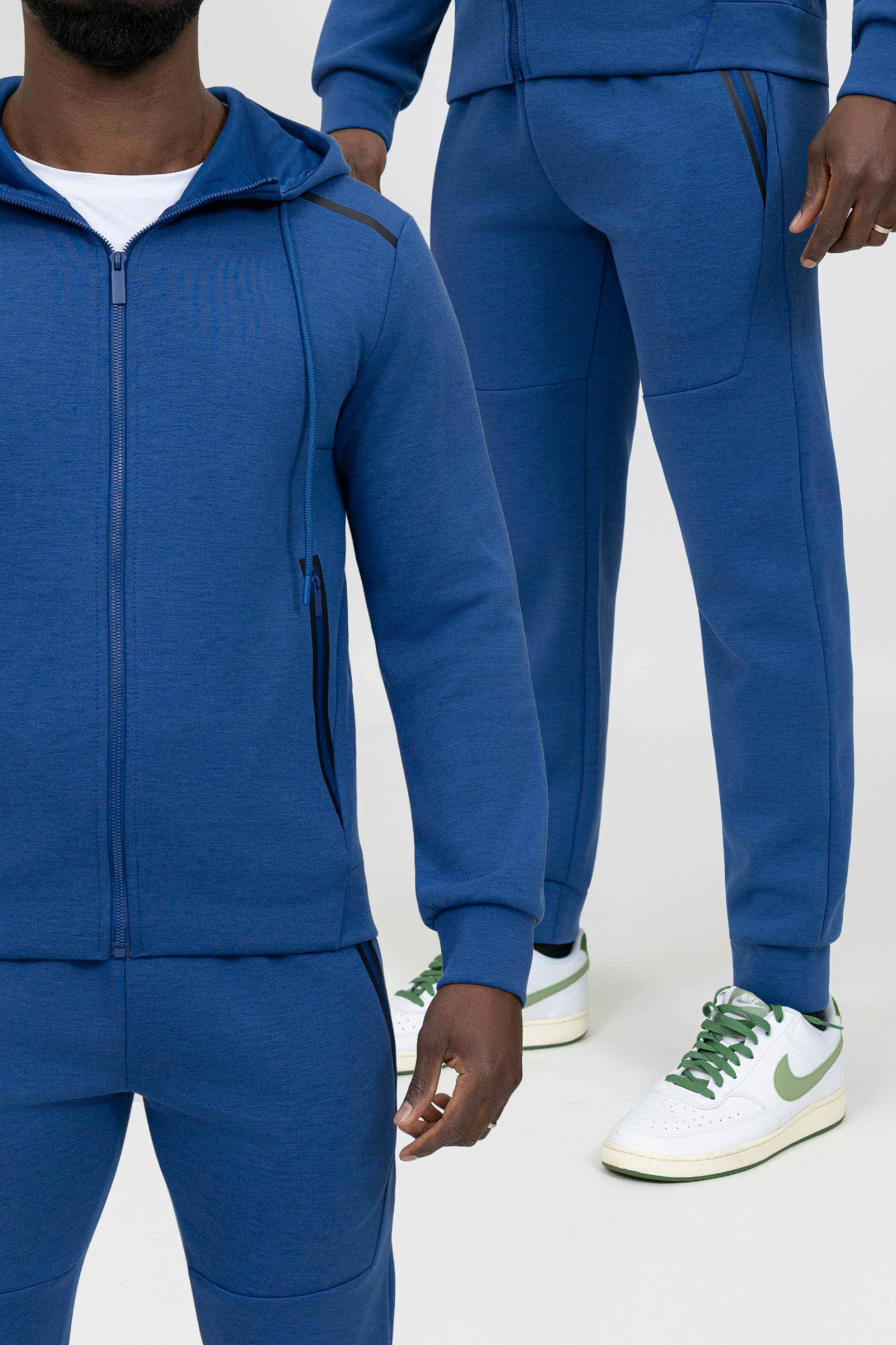 Großhändler Zayne Paris - Herren-Jogginganzug mit Kapuze