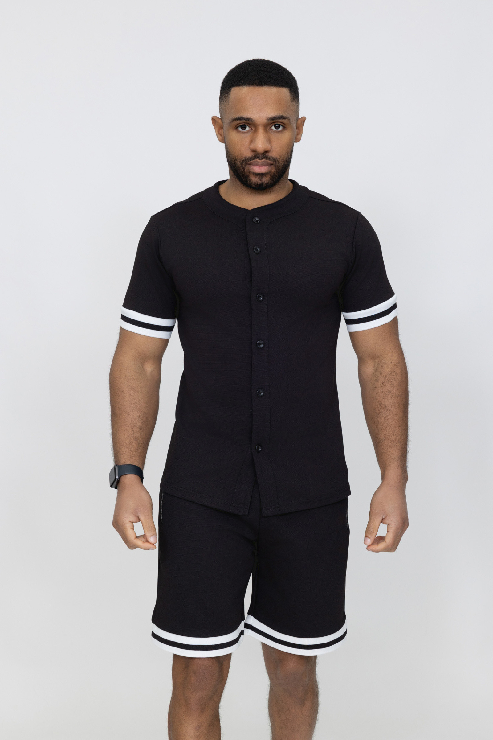 Großhändler Zayne Paris - Herren-Outfit