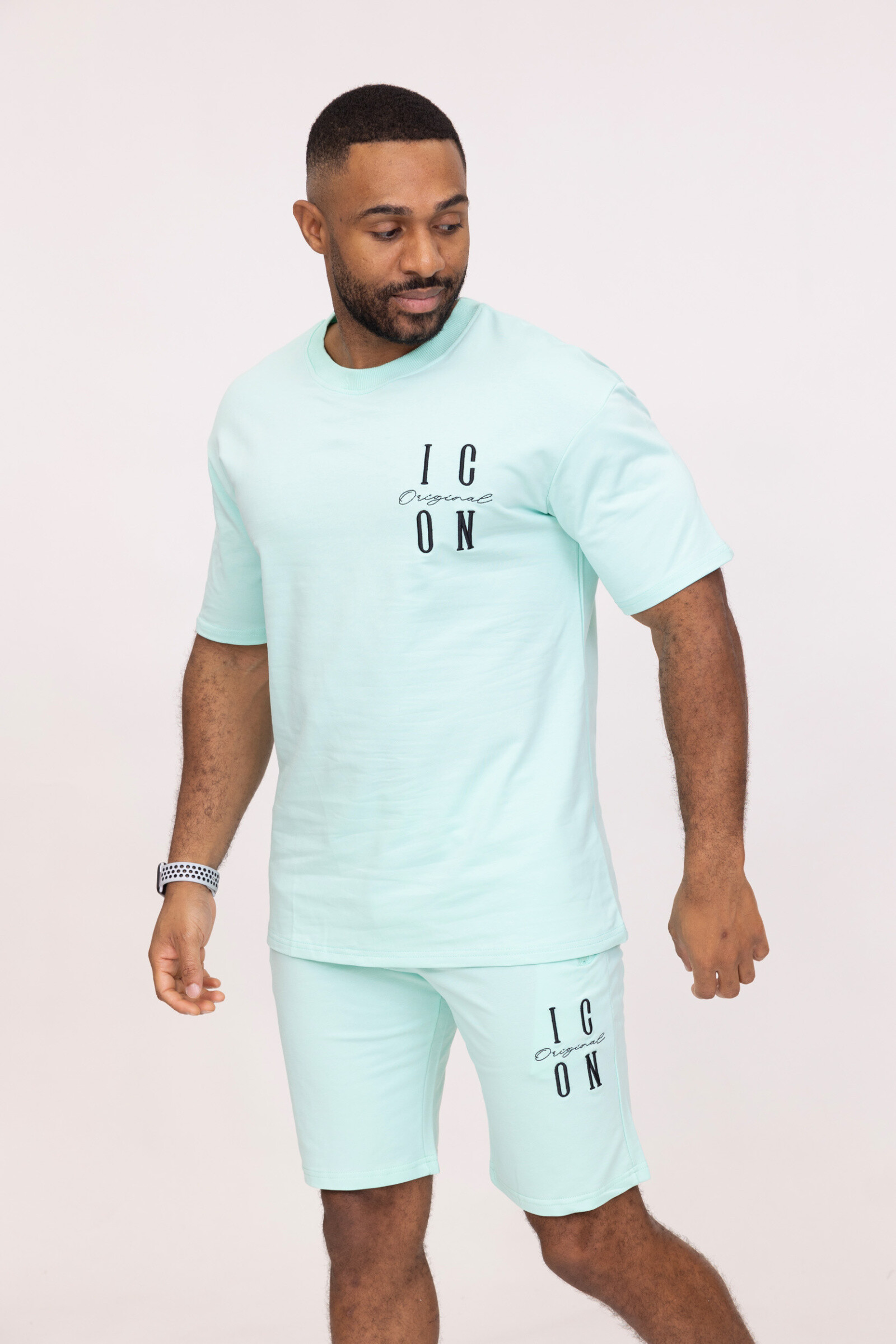 Wholesaler Zayne Paris - T-shirt and shorts set with oversized embroidery
