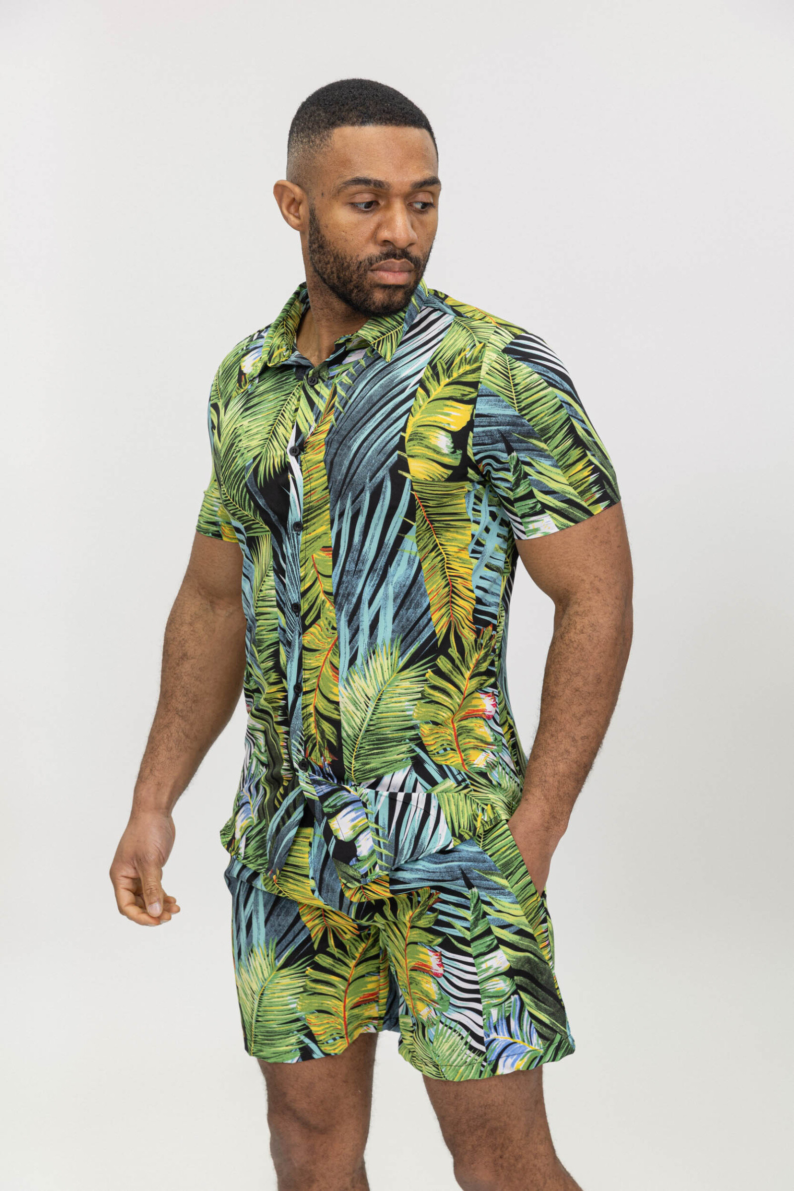 Wholesaler Zayne Paris - Patterned printed shirt + shorts set