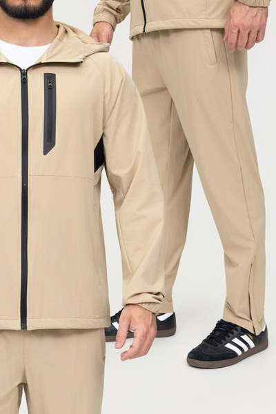 Großhändler Zayne Paris - Nylon-Jogginganzug mit Kapuze Großhändler Zayne Paris - Nylon-Jogginganzug mit Kapuze
