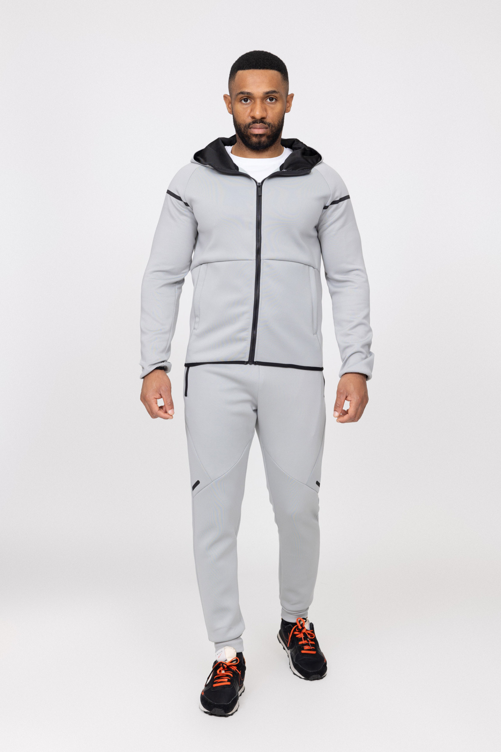 Wholesaler Zayne Paris - Hooded tracksuit set